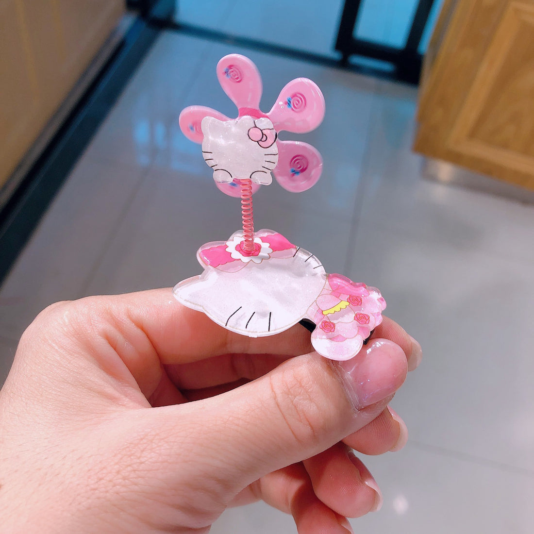 Hello Kitty 3D FAN Clip